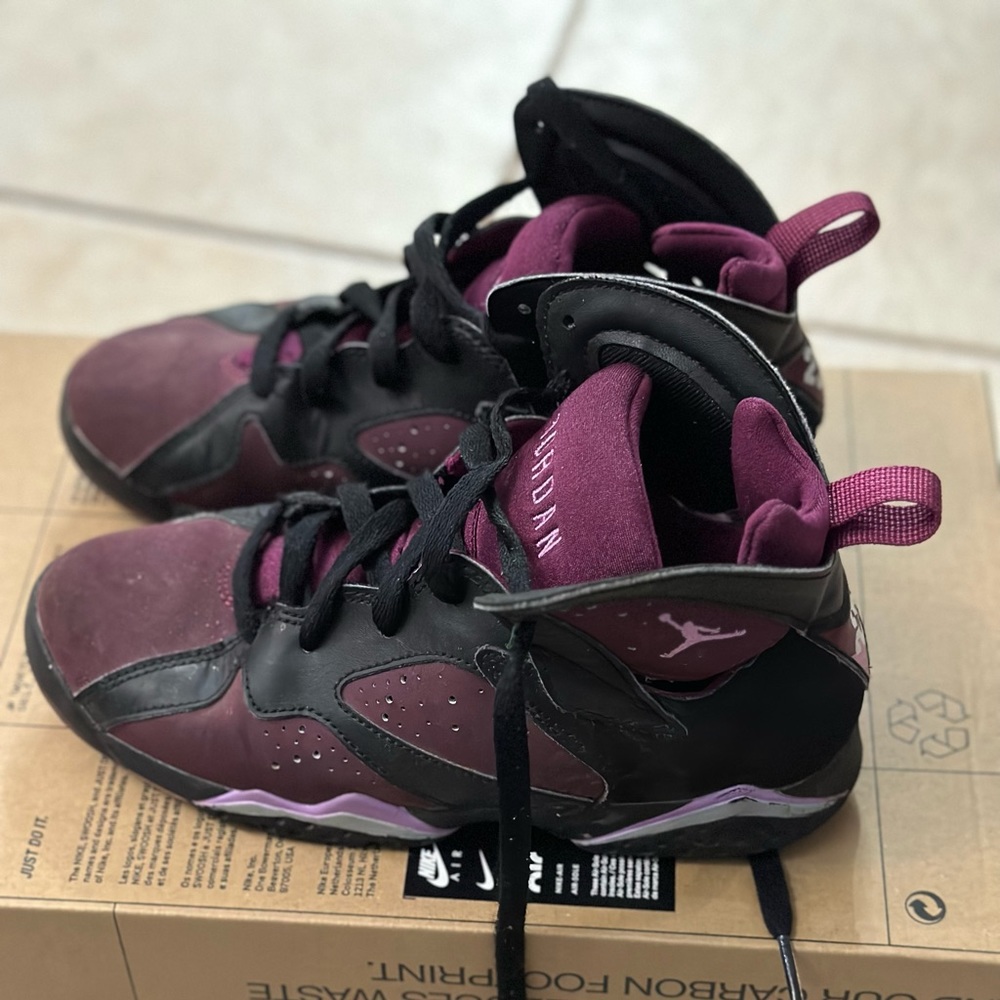 Nike‎ Jordans